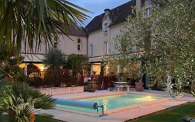 Logis Hostellerie Des Ducs