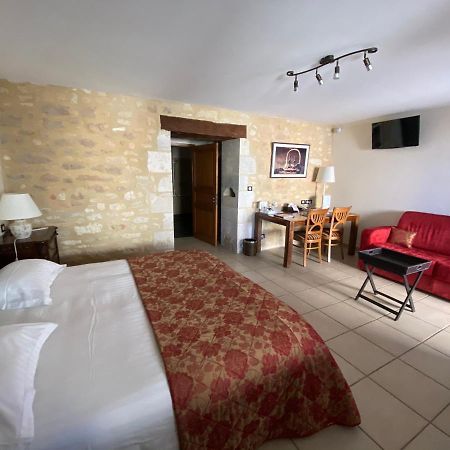 Logis Hostellerie Des Ducs Duras Esterno foto
